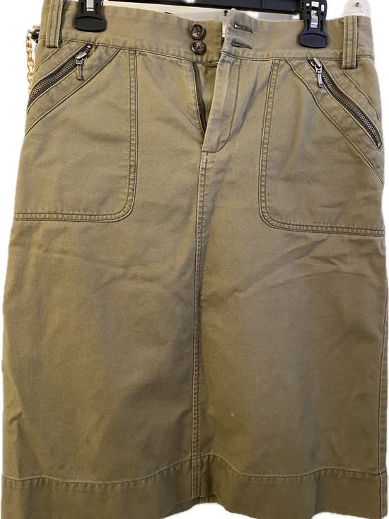 Banana Republic Dresses & Skirts - Banana Republic Women's Olive Pencil Skirt